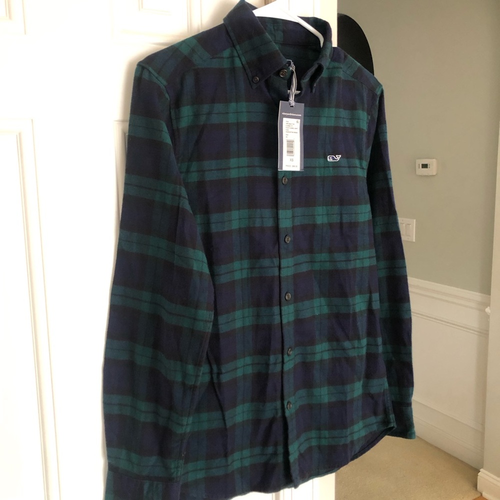 New w Tag: Vineyard Vines Classic Fit Plaid Flannel Shirt. Size XS